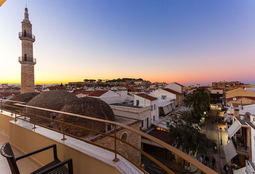 Hotel Polyxenia Suites