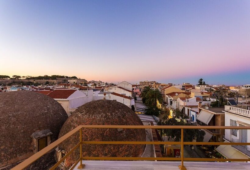 Hotel Polyxenia Suites