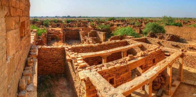 هتل Royal Jaisalmer Resort With Swimming Pool