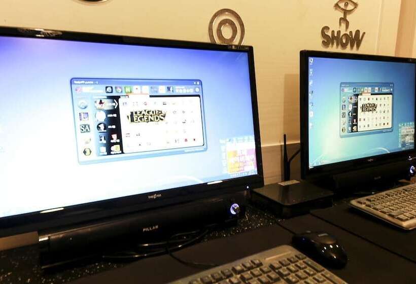 בית מלון כפרי Show