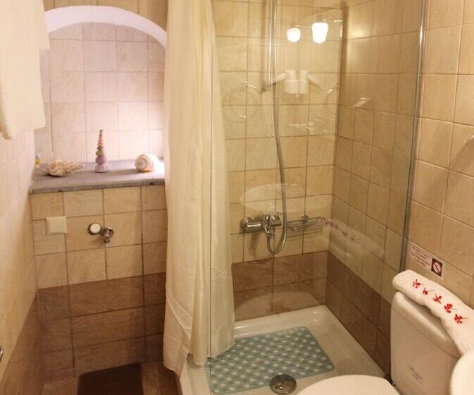 هتل Stoes Traditional Suites