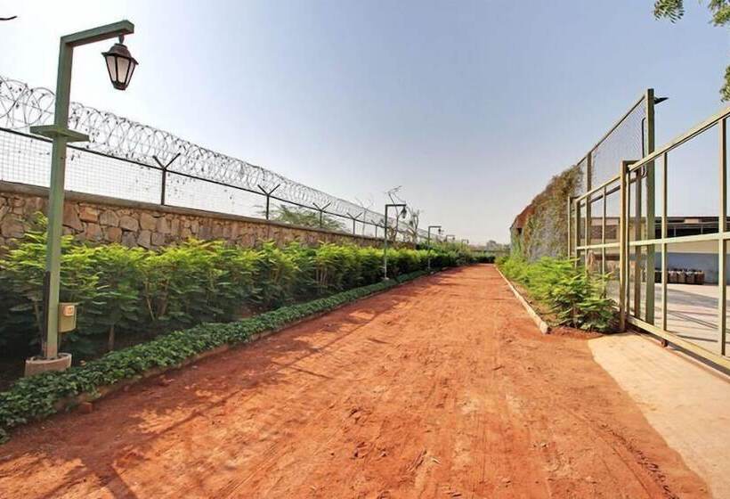 בית מלון כפרי Suncity Club And Resort