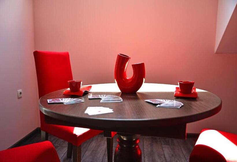 فندق Visito Aparthouse