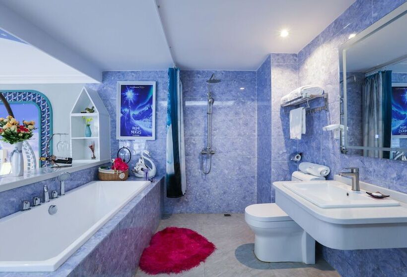 L Theme Hotel Foshan