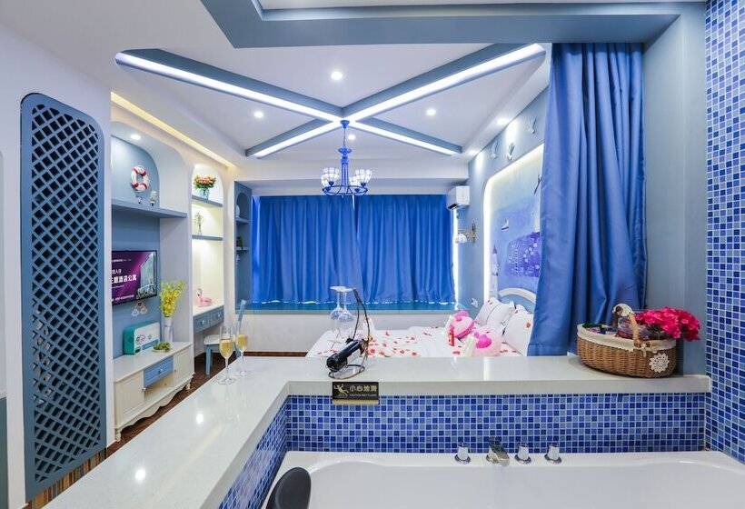 L Theme Hotel Foshan