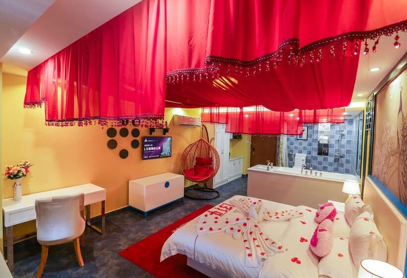 L Theme Hotel Foshan