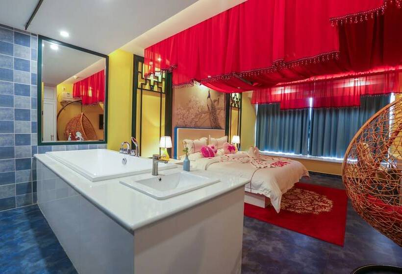 L Theme Hotel Foshan