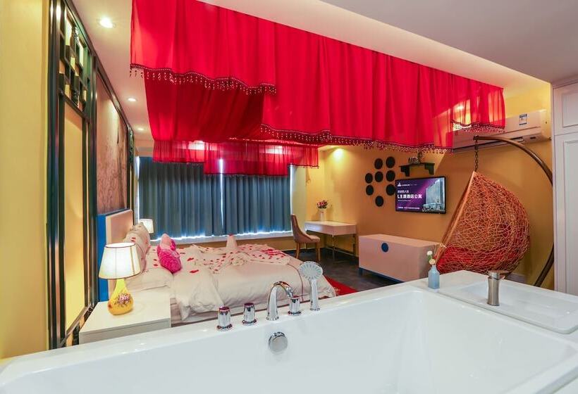 L Theme Hotel Foshan