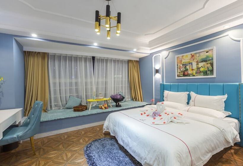 L Theme Hotel Foshan