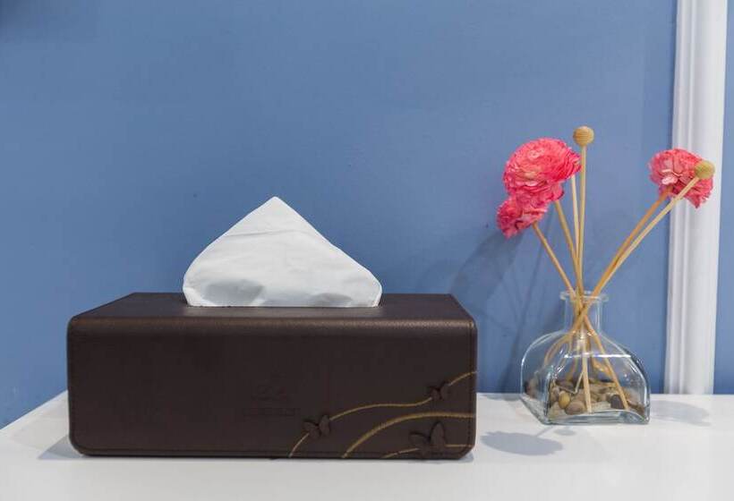 L Theme Hotel Foshan