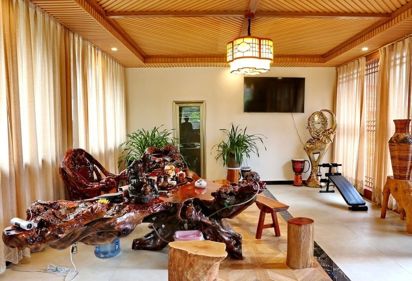 Ling Jing Boutiqu Inn