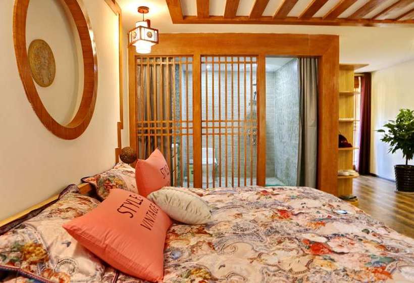 Ling Jing Boutiqu Inn
