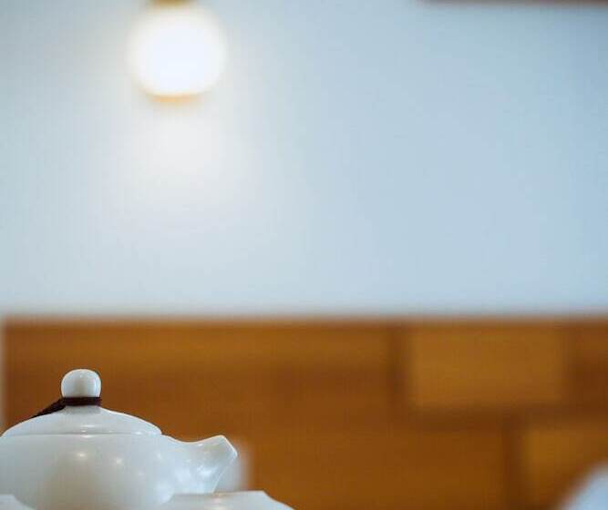 Listening To The Rain Hall Inn