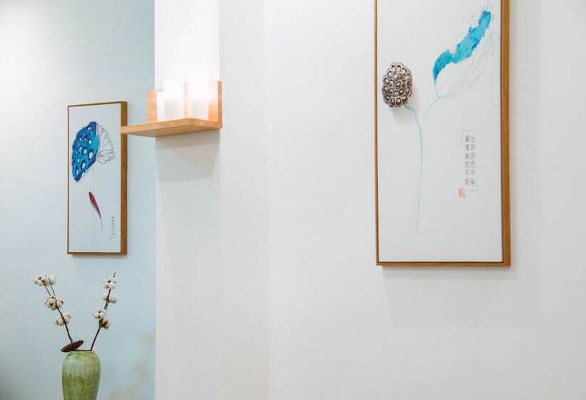 Listening To The Rain Hall Inn