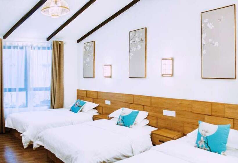 Listening To The Rain Hall Inn