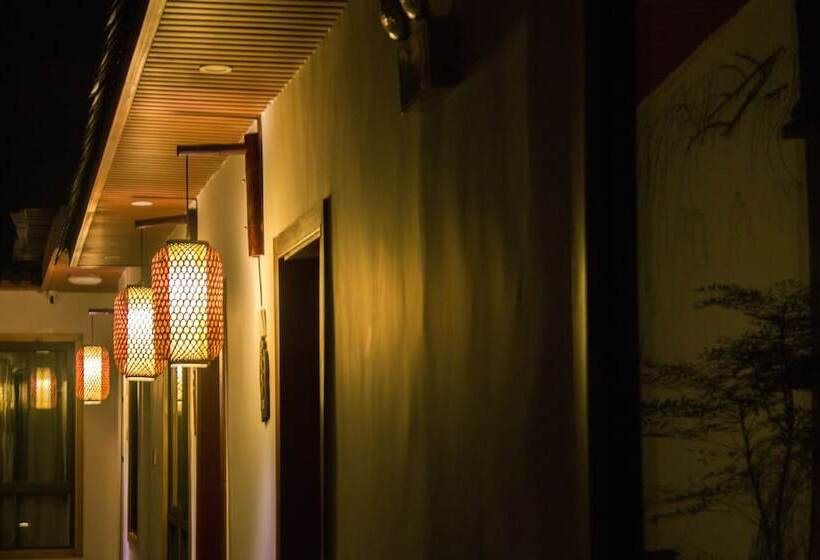 Listening To The Rain Hall Inn