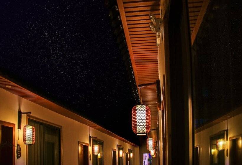 Listening To The Rain Hall Inn