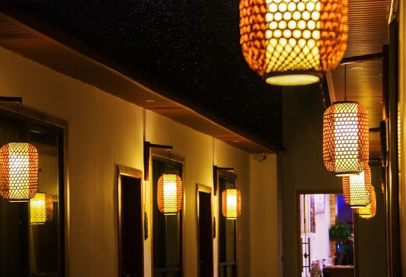 Listening To The Rain Hall Inn