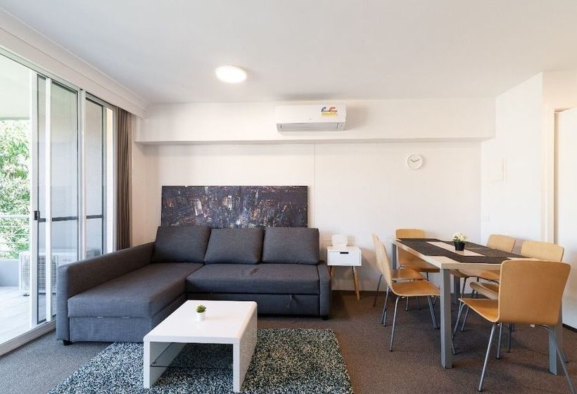 Liv Apartments Darling Harbour