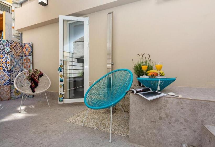 Annunziata Urban Den By Loc Hospitality