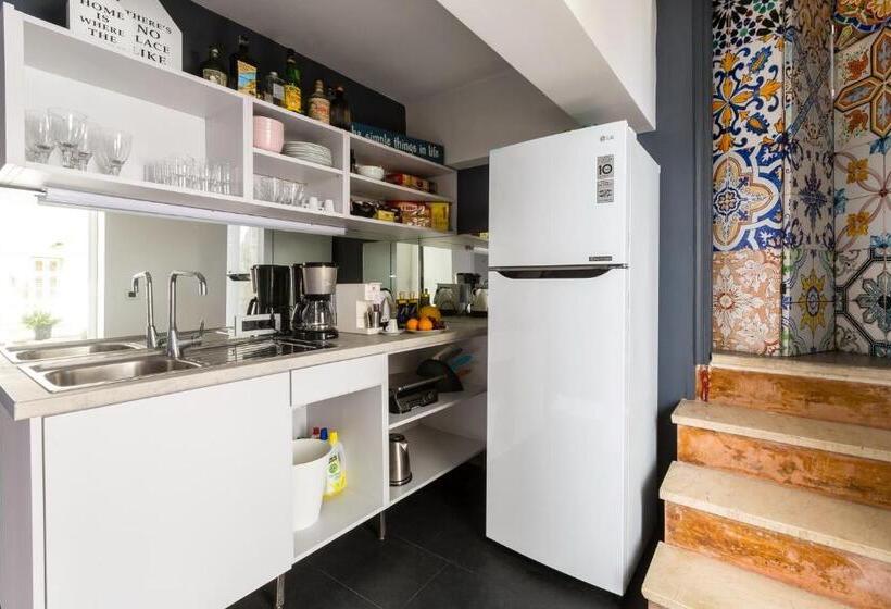 Annunziata Urban Den By Loc Hospitality