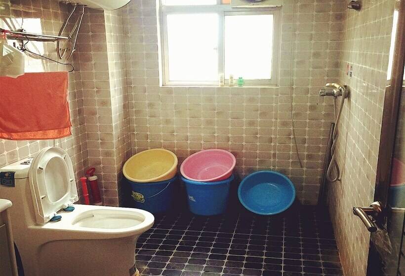 Nanning Guiyuan Tianju Hostel