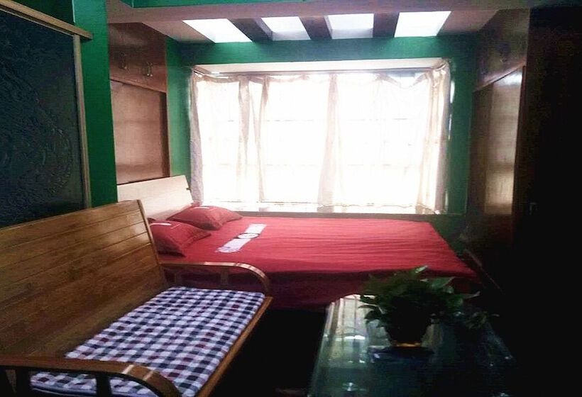 Nanning Guiyuan Tianju Hostel