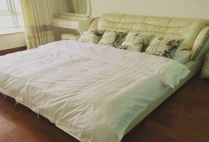 Nanning Guiyuan Tianju Hostel