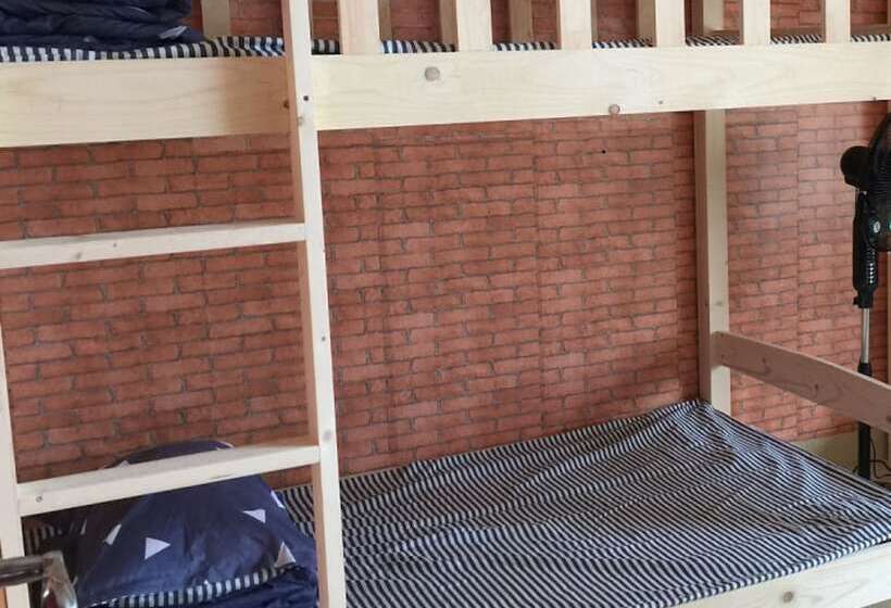 Nanning Guiyuan Tianju Hostel