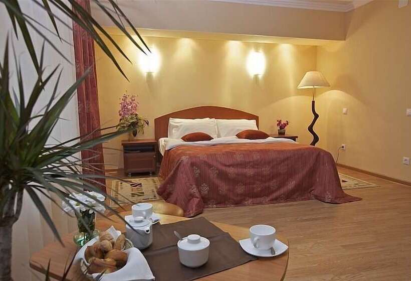 Okhotnik Hotel & Spa