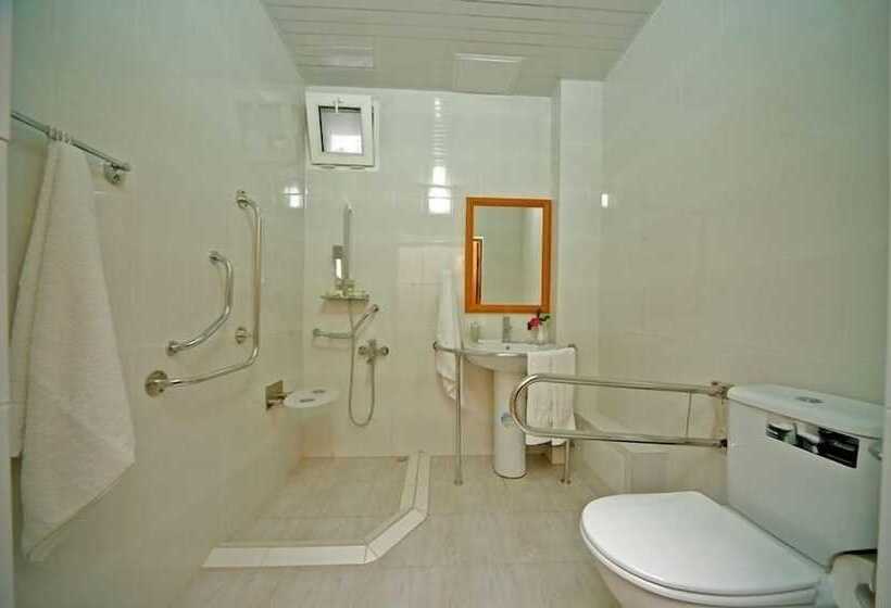 Okhotnik Hotel & Spa