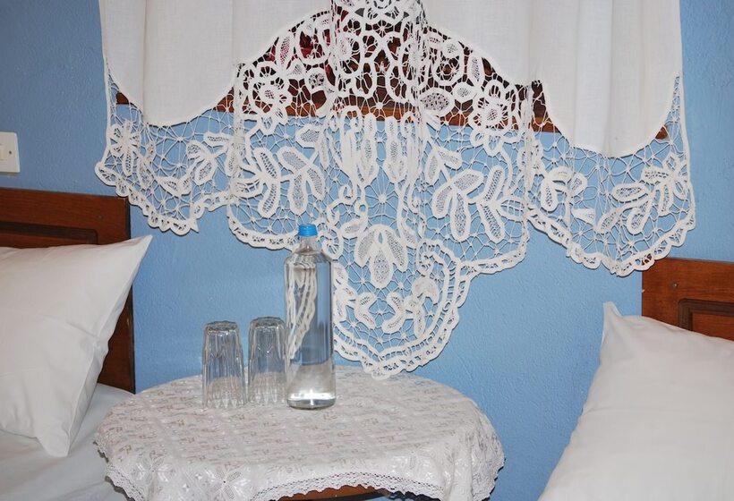 بنسيون Artemi's Guesthouse