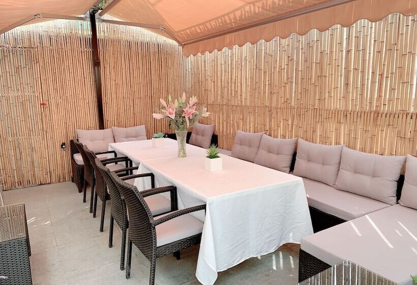 펜션 Dalian Luck Art