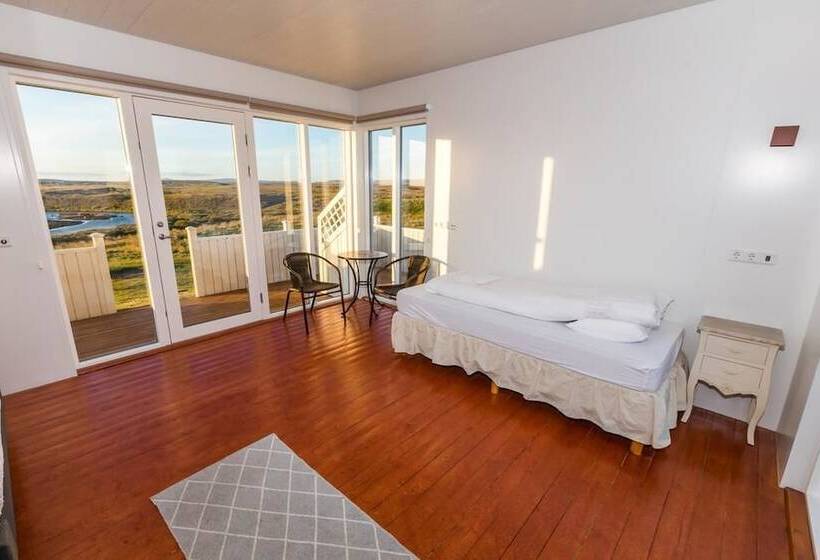 پانسیون Grímstunga Guesthouse