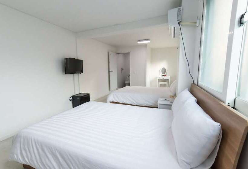 פנסיון Kpop Haus