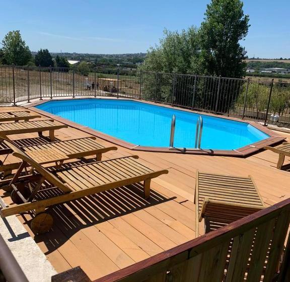 بنسيون Le Domaine Des Archies