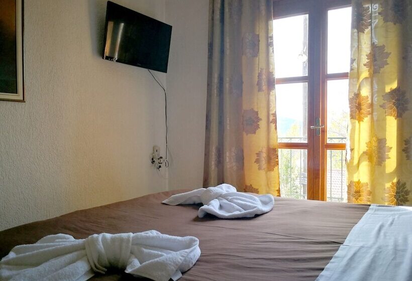 بنسيون Nikky's Place