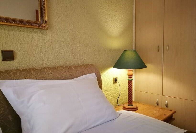 بنسيون Nikky's Place