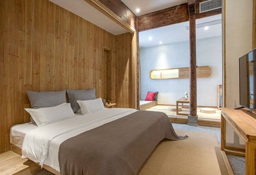 بنسيون Old Street Moye Inn