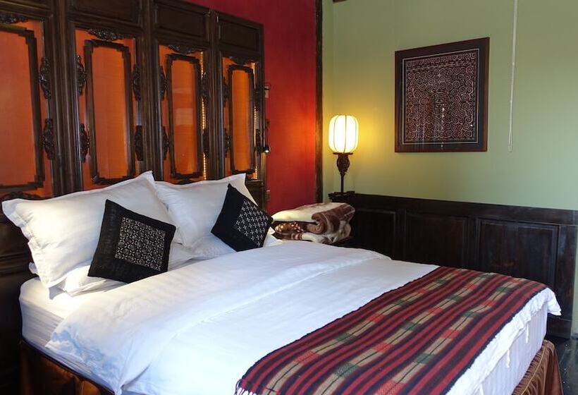 ペンション Old Theatre Inn