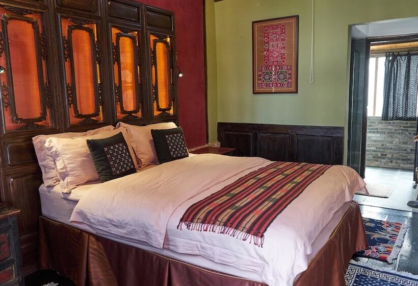 ペンション Old Theatre Inn