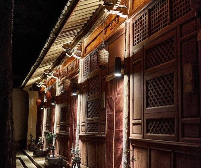 ペンション Old Theatre Inn