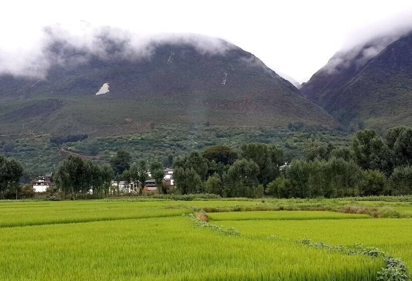 ペンション Old Theatre Inn