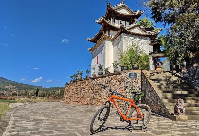 ペンション Old Theatre Inn