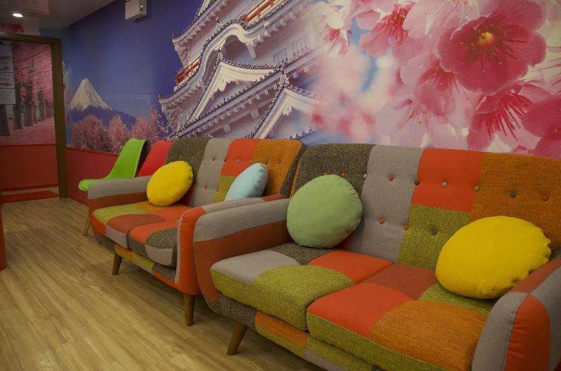 پانسیون Whole Sunshine International