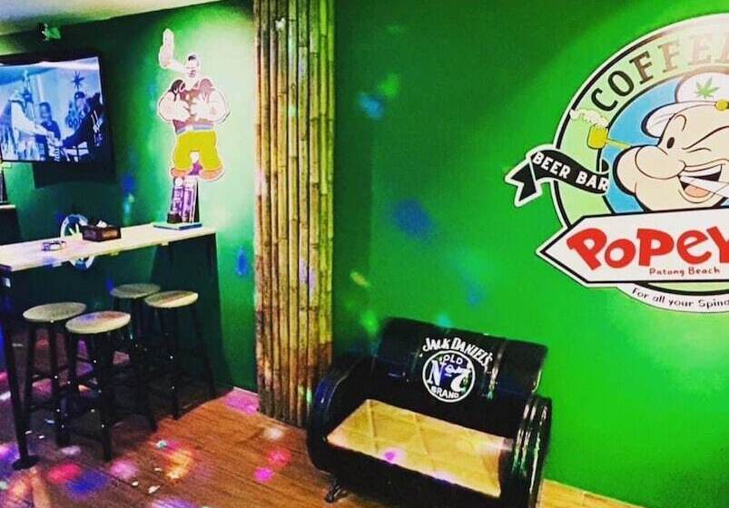 Popeyes Hostel Patong