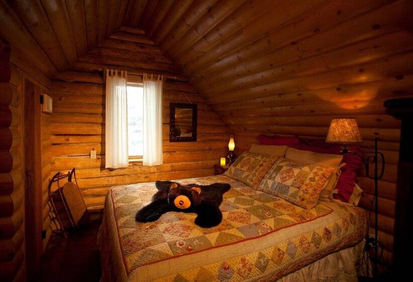 Alpine Village Suites