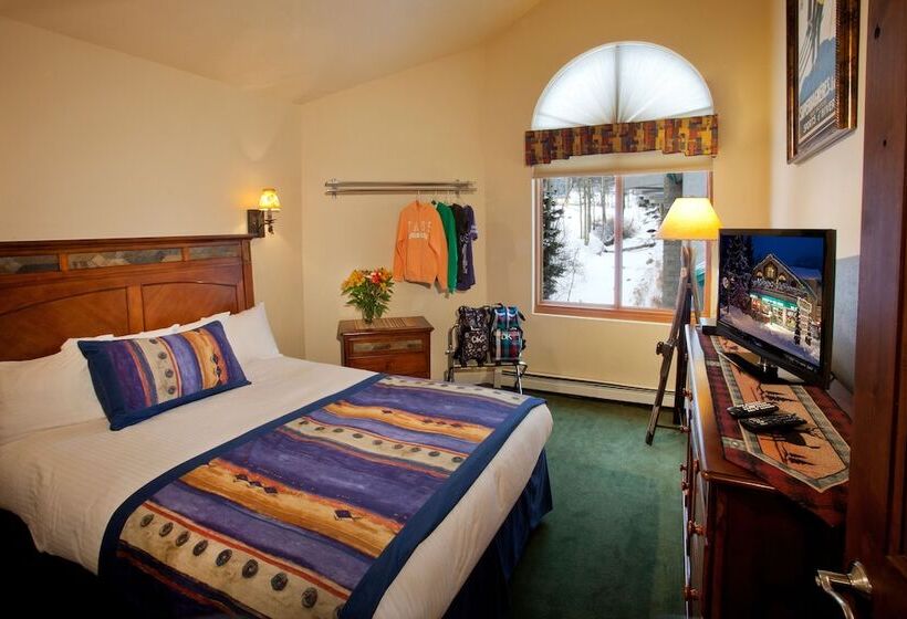 Alpine Village Suites