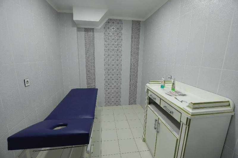 Altus Hotel Baku   Free Massage