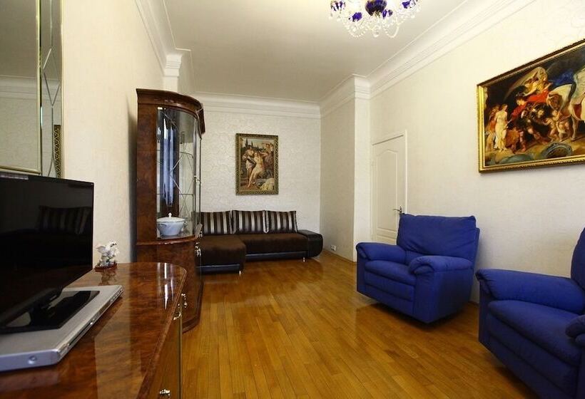 Apart Hotel Burdenko